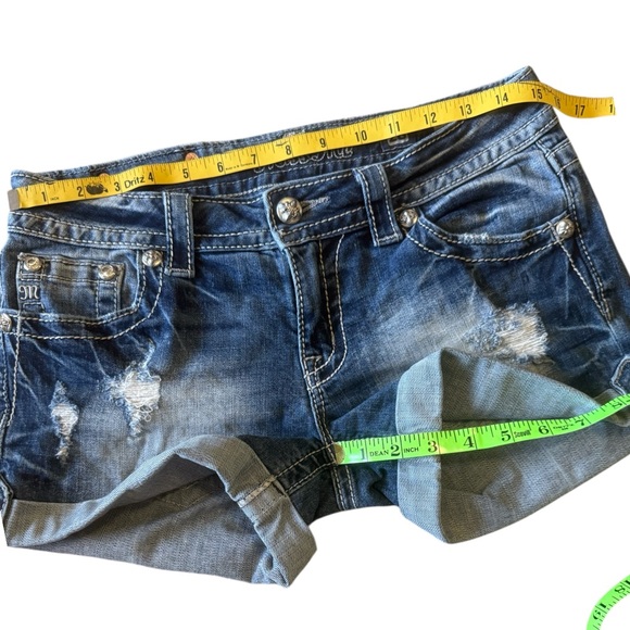 Miss Me low rise jean shorts with leather and crystal embellishments size 28 - Picture 3 of 6